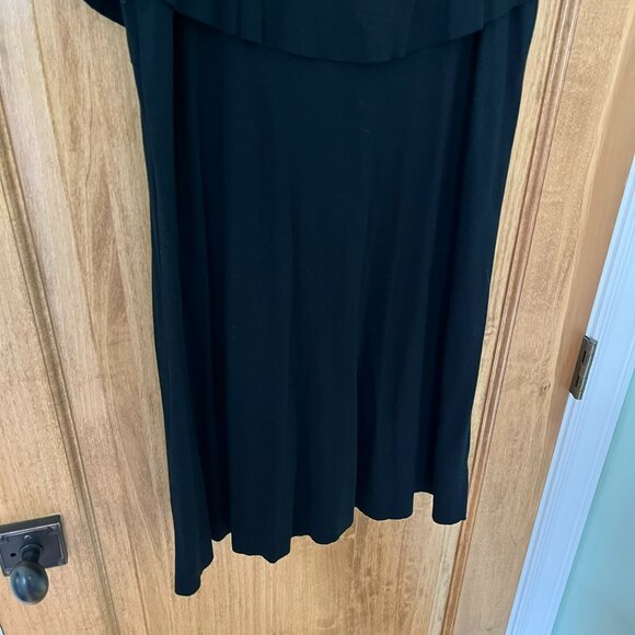 Anthropologie | Maeve Cold Shoulder Black Flounce Dress | Size Medium - Picture 6 of 9